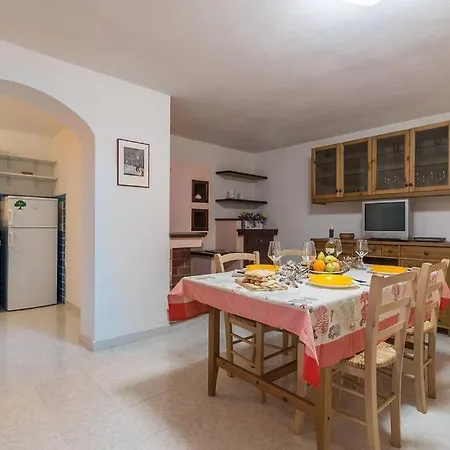 Affittasardegna-villa Gerani Appartement